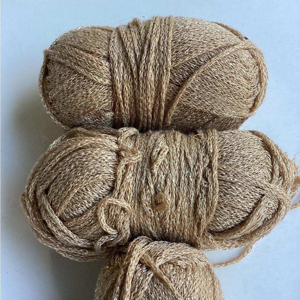 Patons Brilliant Yarn Gold Glow Acrylic Metallic - Picture 3 of 10